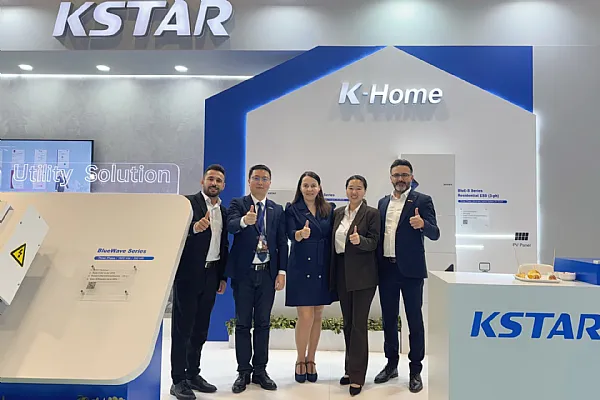 KSTAR presenta soluzioni avanzate per l'energia solare e l'accumulo di energia al Solarex Istanbul 2025
